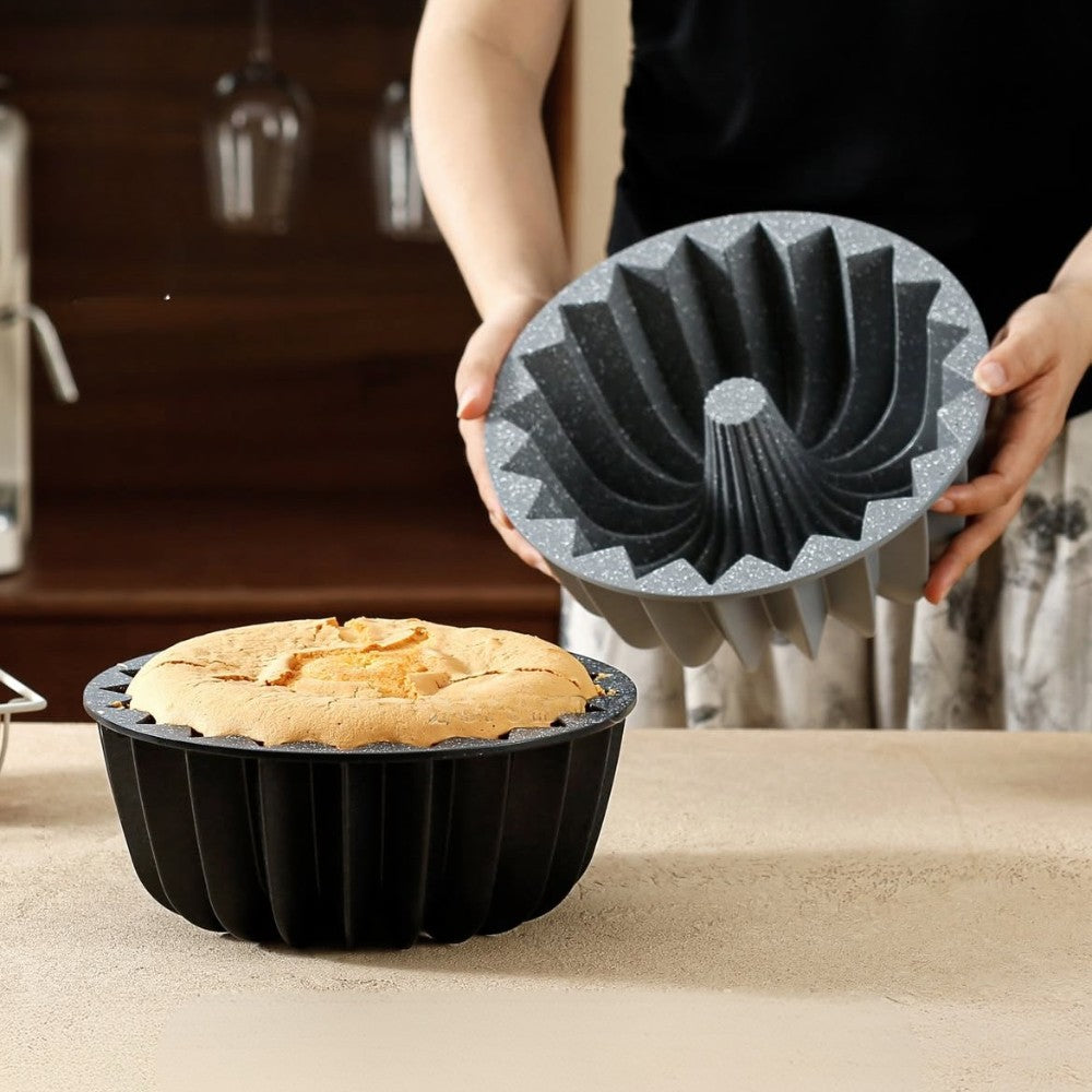 Non-Stick Cake Pan